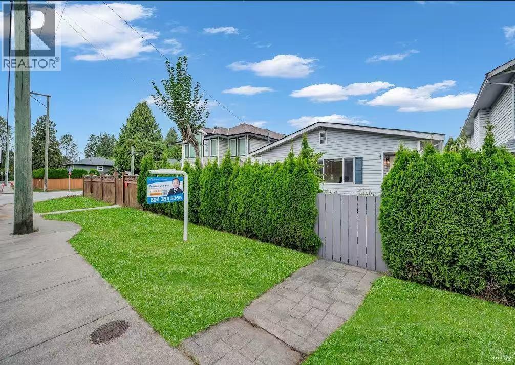 2585 Davies Avenue, Port Coquitlam, British Columbia  V3C 2J8 - Photo 4 - R3052372