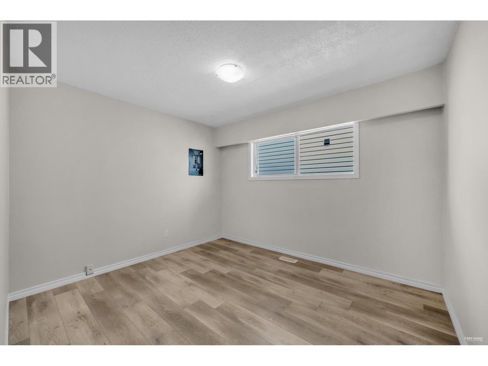 2585 Davies Avenue, Port Coquitlam, British Columbia  V3C 2J8 - Photo 21 - R3052372