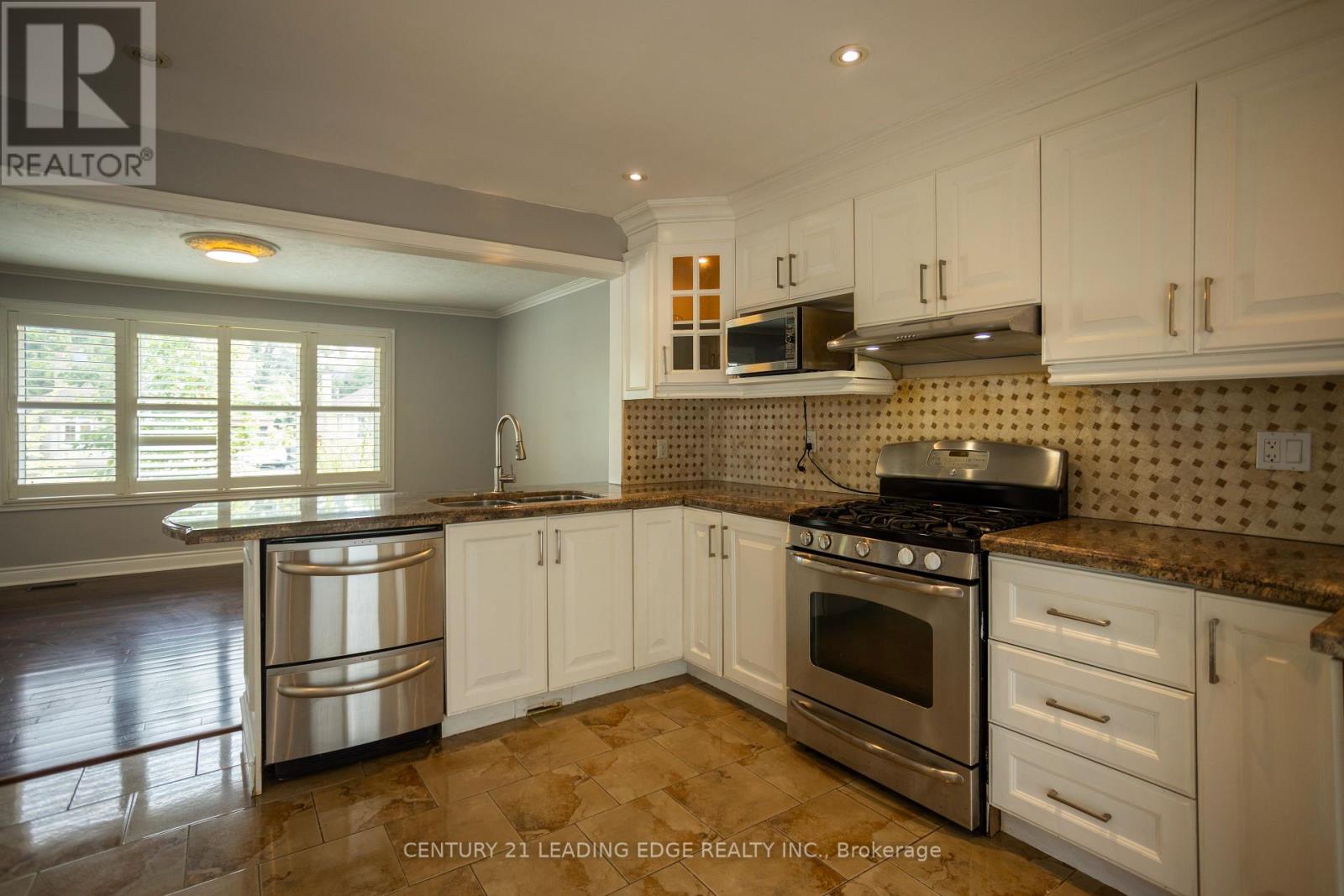 68 Nipigon Avenue, Toronto, Ontario  M2M 2W1 - Photo 12 - C12331697