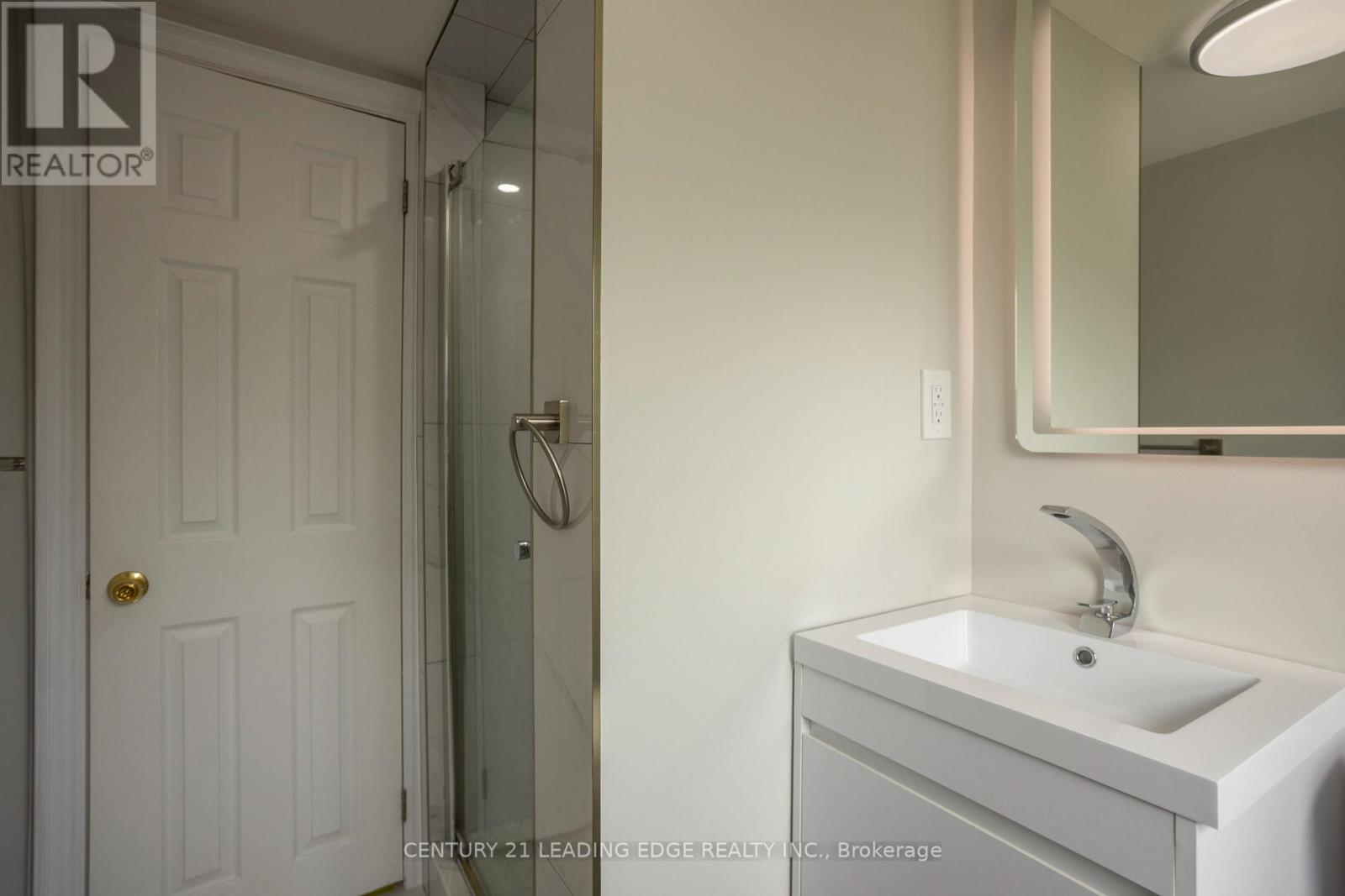 68 Nipigon Avenue, Toronto, Ontario  M2M 2W1 - Photo 18 - C12331697