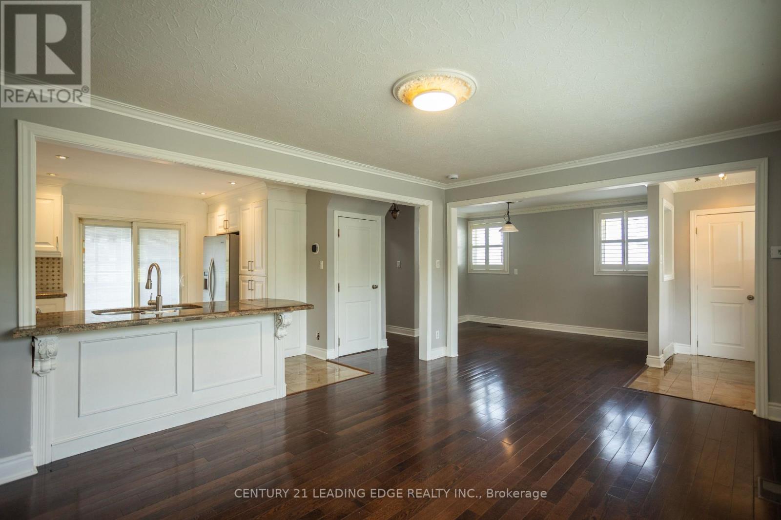 68 Nipigon Avenue, Toronto, Ontario  M2M 2W1 - Photo 9 - C12331697