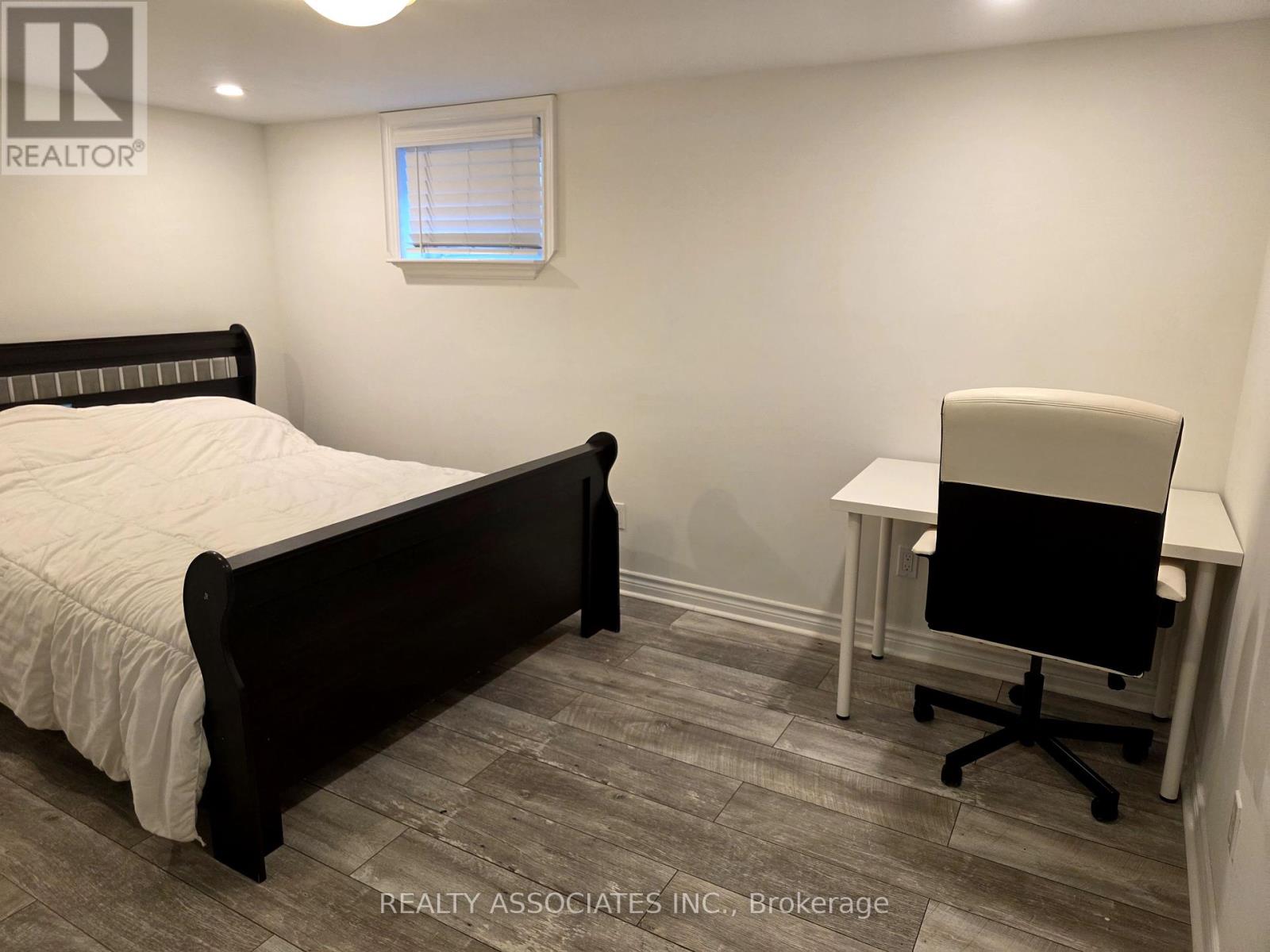 101 Reiner Road, Toronto, Ontario  M3H 2L7 - Photo 19 - C12430237