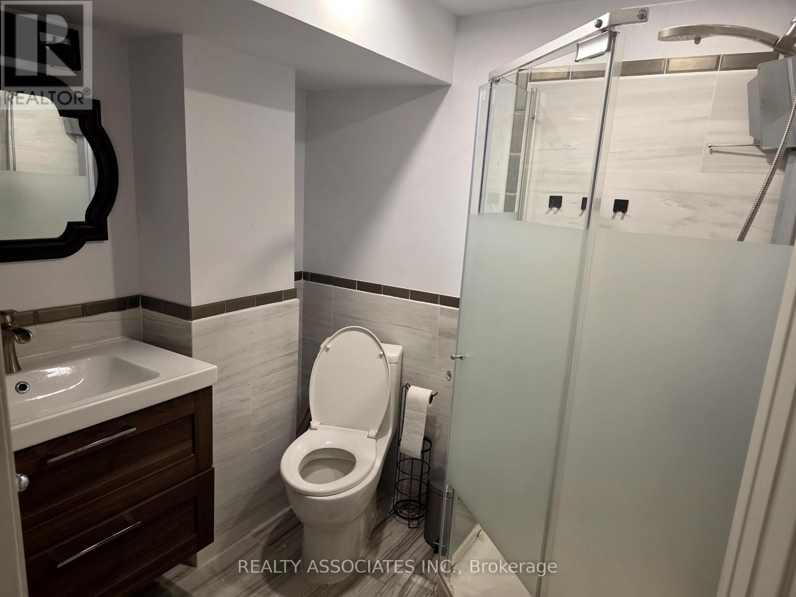 101 Reiner Road, Toronto, Ontario  M3H 2L7 - Photo 22 - C12430237