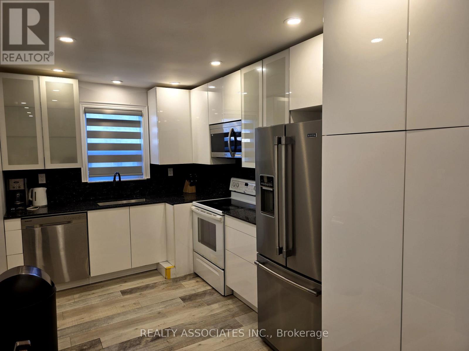 101 Reiner Road, Toronto, Ontario  M3H 2L7 - Photo 7 - C12430237