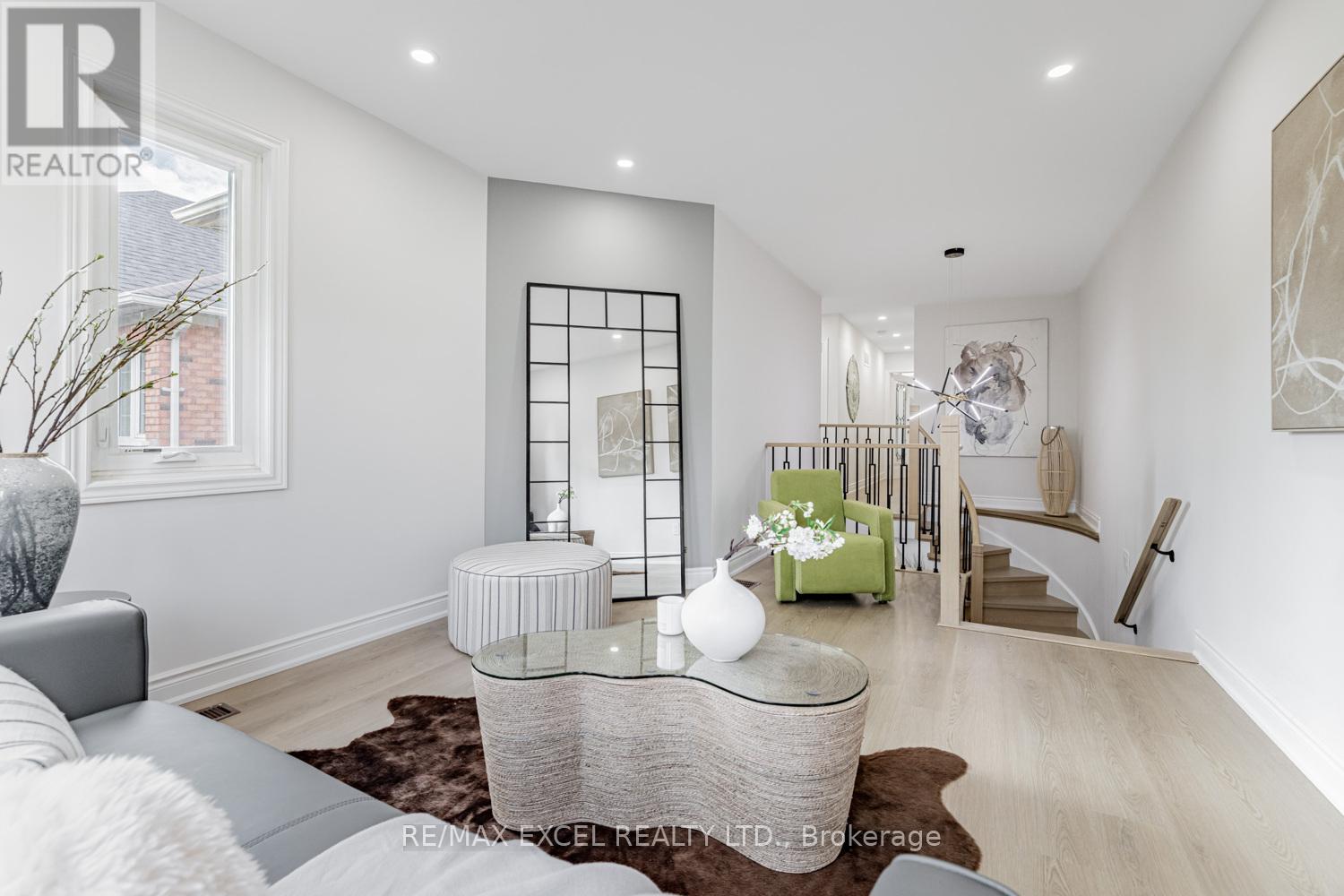 112 October Lane, Aurora, Ontario  L4G 6Z8 - Photo 17 - N12430224
