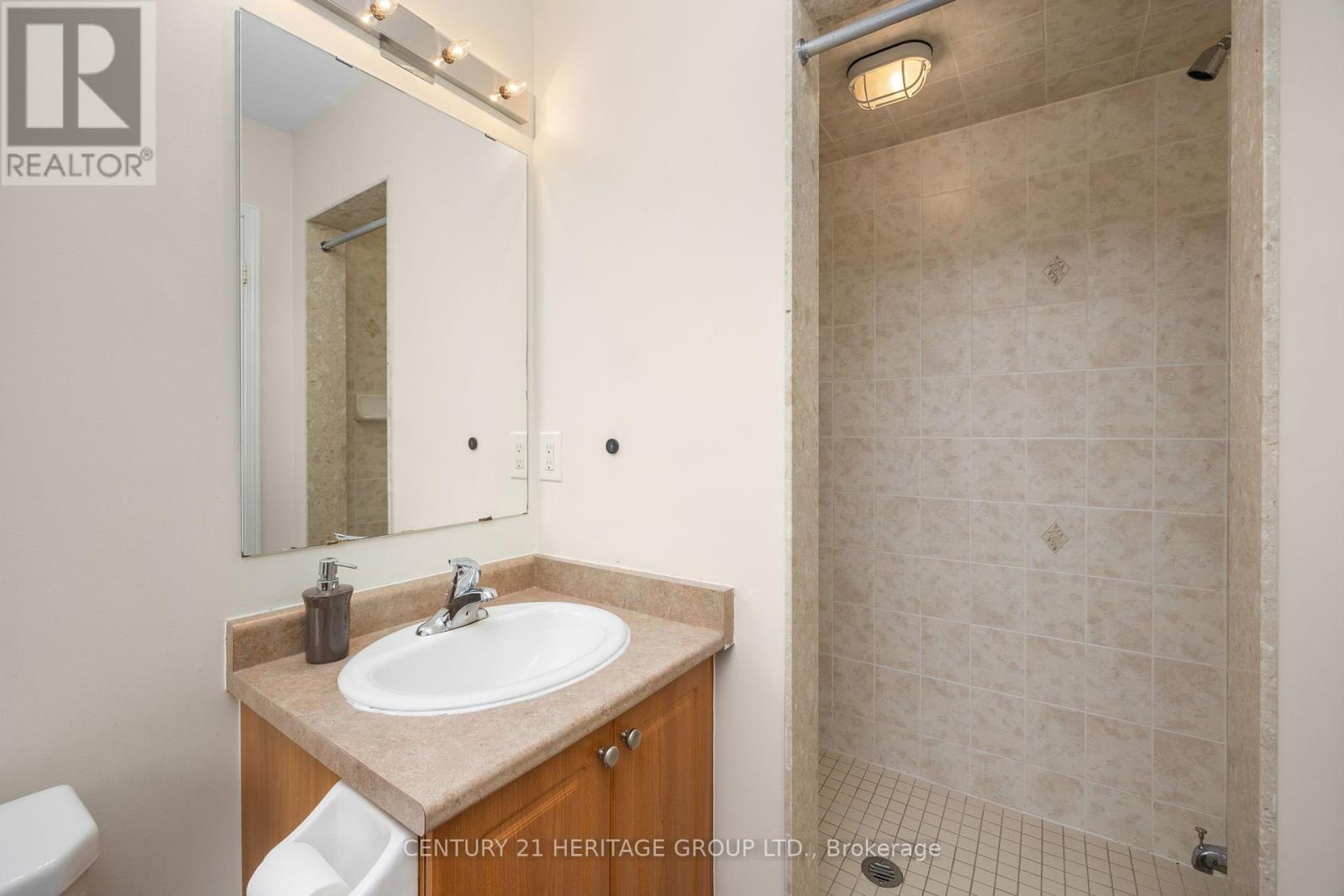 5182 Angel Stone Drive, Mississauga (Churchill Meadows), Ontario  L5M 0L4 - Photo 16 - W12430245