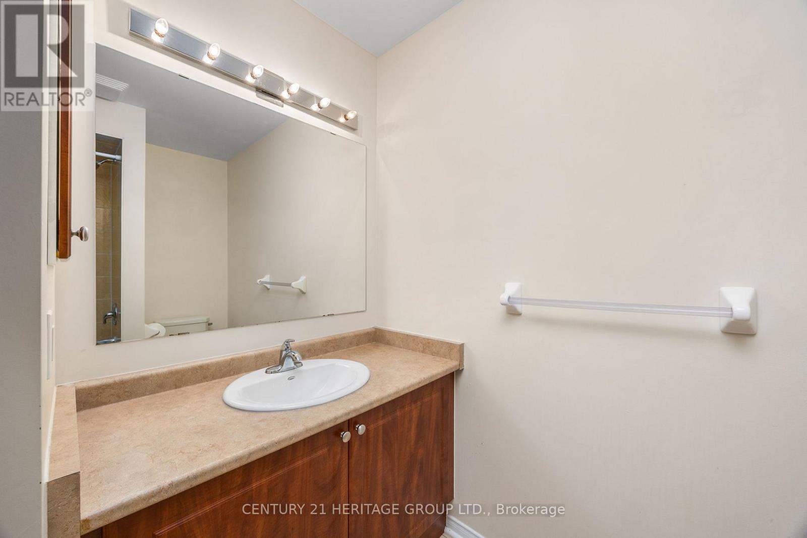 5182 Angel Stone Drive, Mississauga (Churchill Meadows), Ontario  L5M 0L4 - Photo 19 - W12430245
