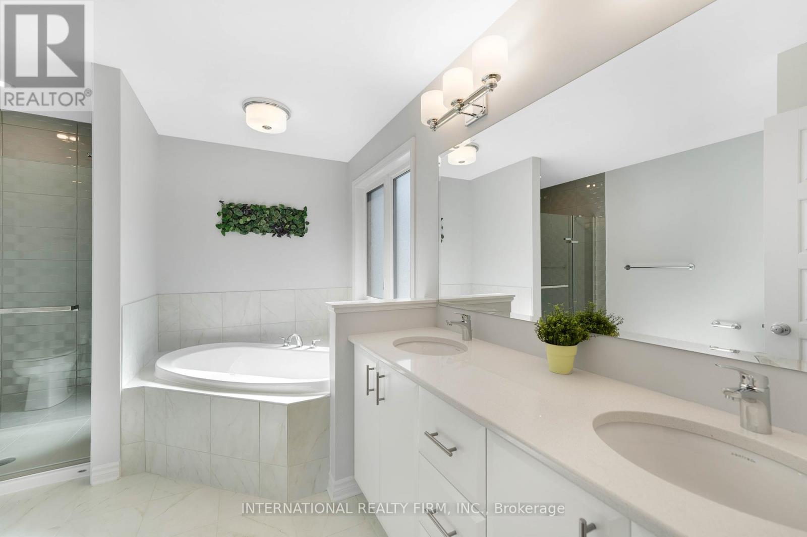 696 Moonflower Crescent N, Ottawa, Ontario  K1T 0X8 - Photo 27 - X12430216