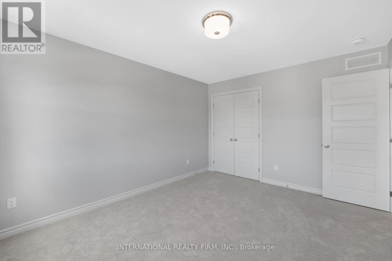 696 Moonflower Crescent N, Ottawa, Ontario  K1T 0X8 - Photo 34 - X12430216