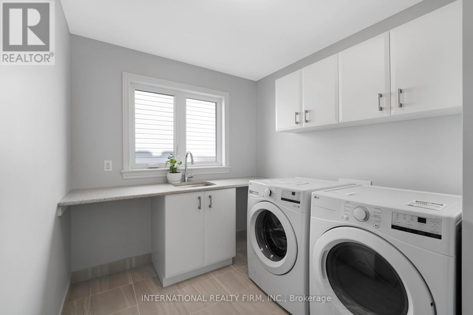 696 Moonflower Crescent N, Ottawa, Ontario  K1T 0X8 - Photo 38 - X12430216