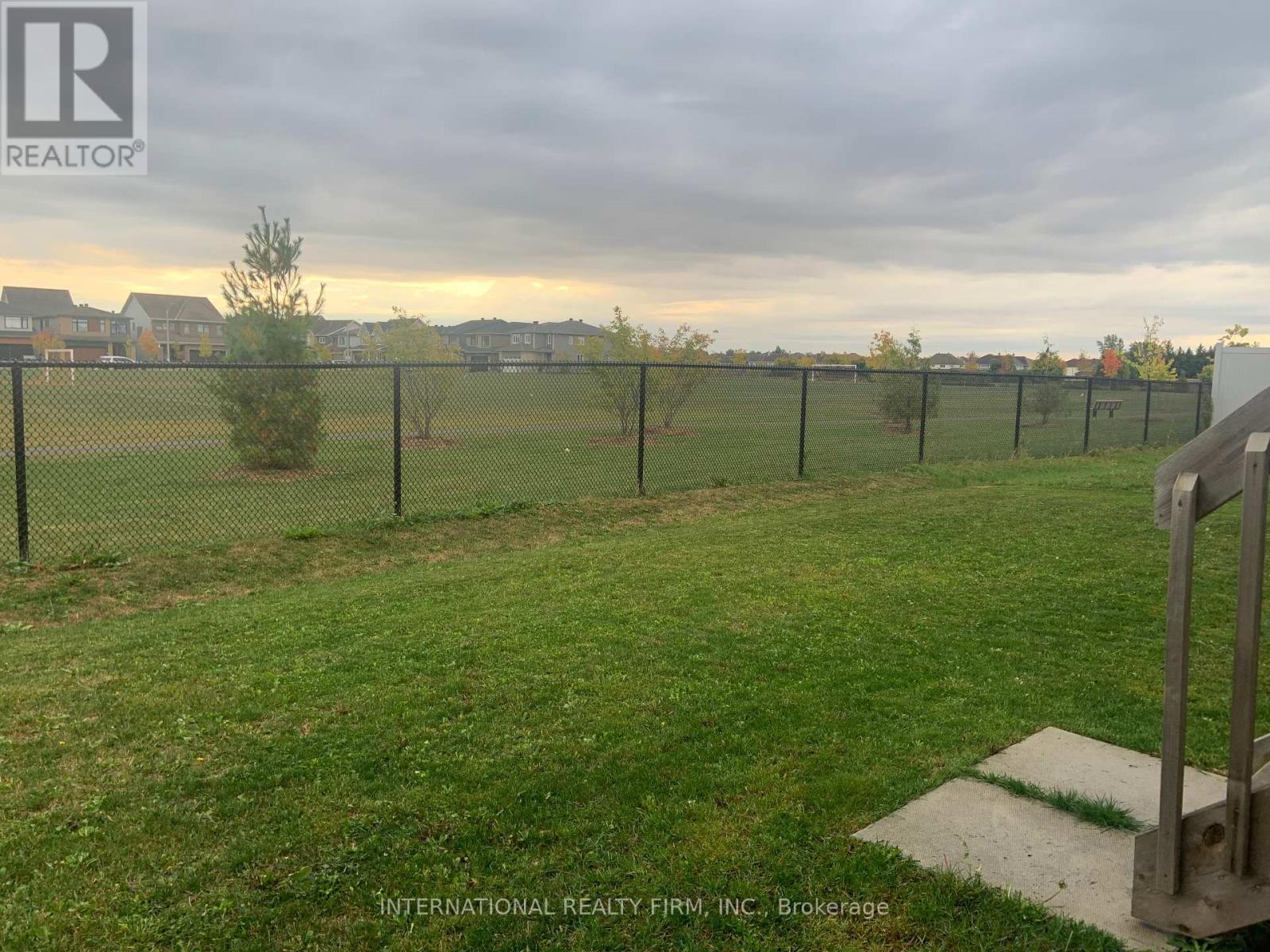 696 Moonflower Crescent N, Ottawa, Ontario  K1T 0X8 - Photo 42 - X12430216