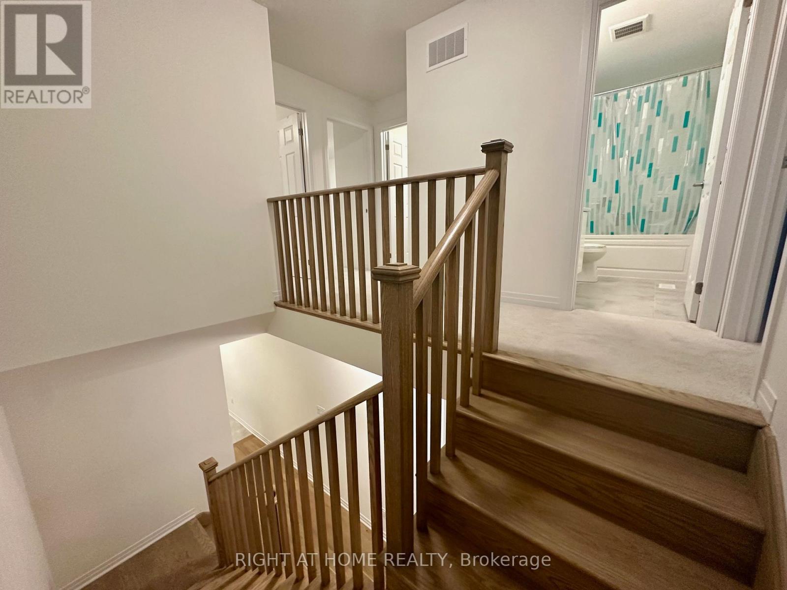 27 Amos Avenue, Brantford, Ontario  N3T 0V4 - Photo 17 - X12430236