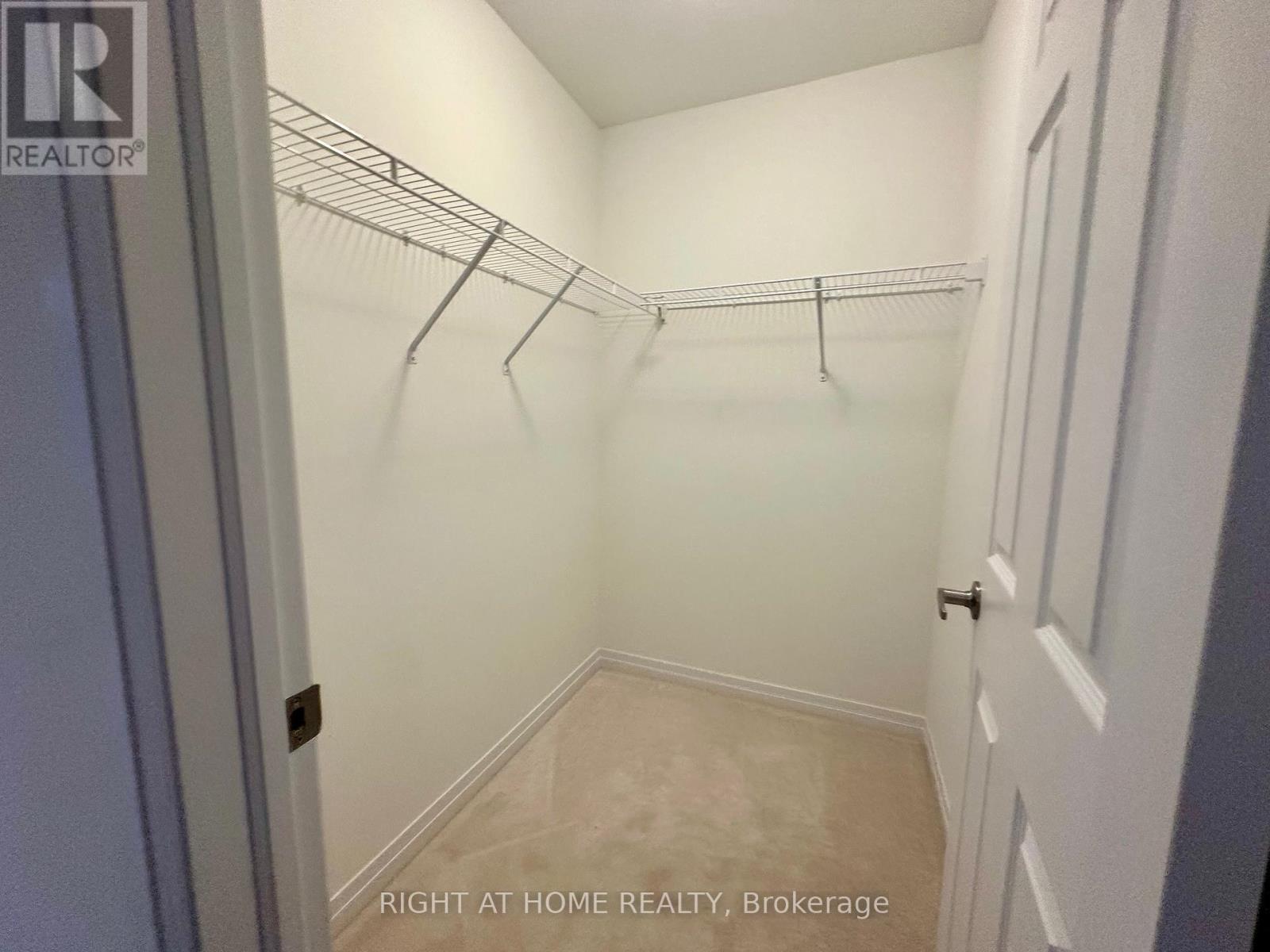 27 Amos Avenue, Brantford, Ontario  N3T 0V4 - Photo 24 - X12430236