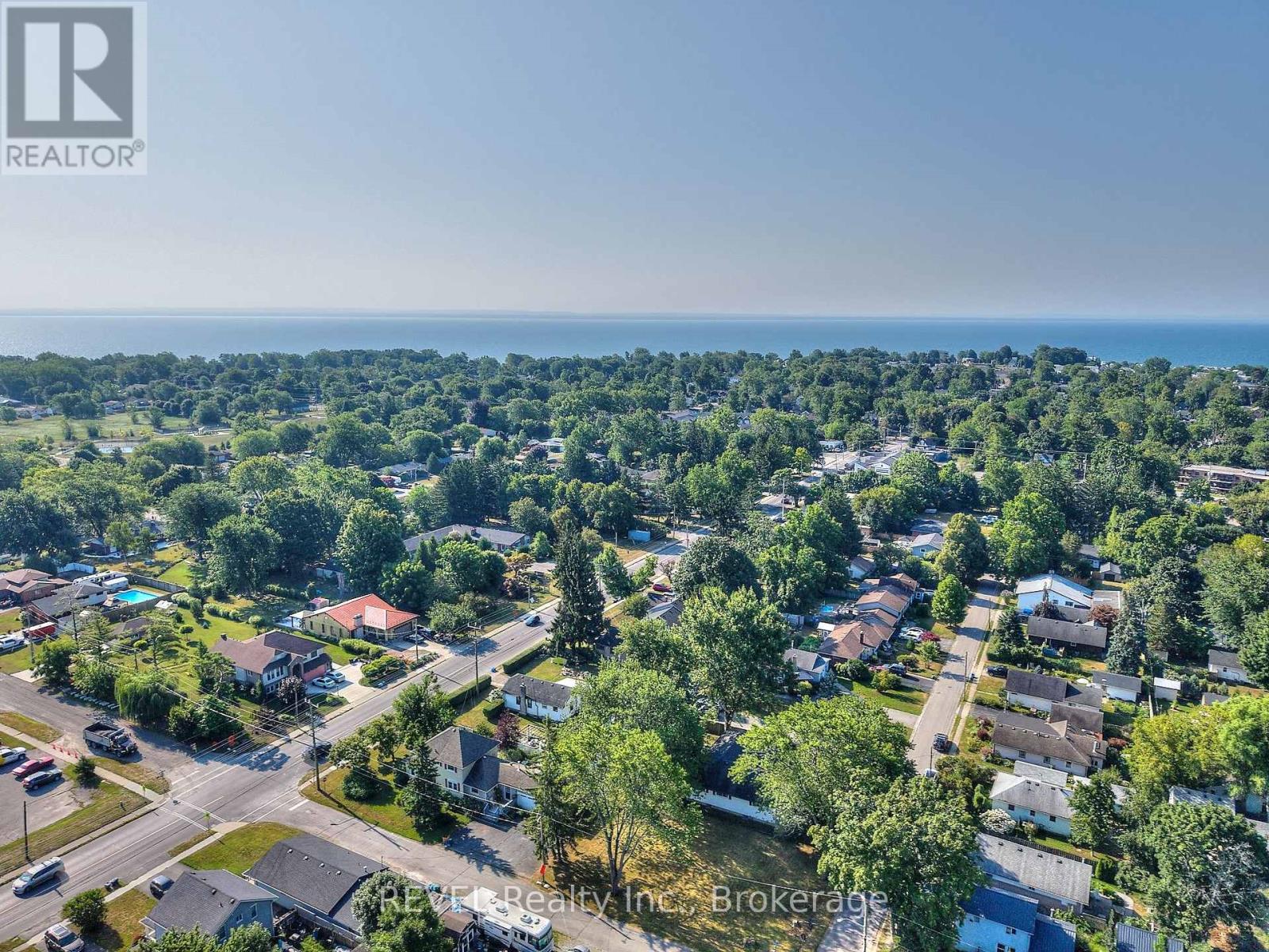 88 Haun Road, Fort Erie, Ontario  L0S 1B0 - Photo 31 - X12430249
