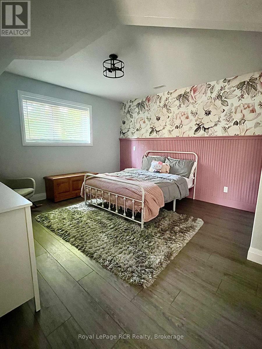 52 Birch Street, South Bruce Peninsula, Ontario  N0H 2G0 - Photo 28 - X12430247