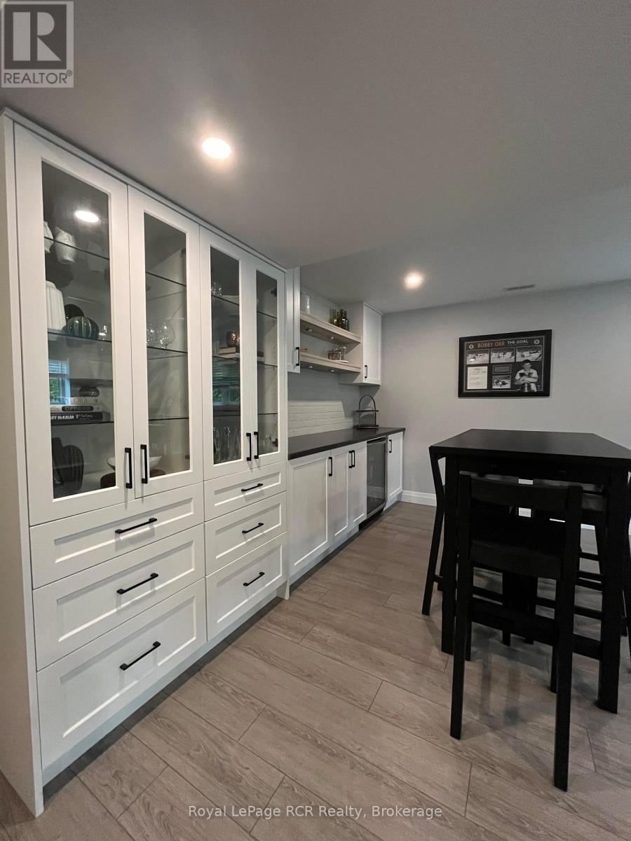 52 Birch Street, South Bruce Peninsula, Ontario  N0H 2G0 - Photo 38 - X12430247