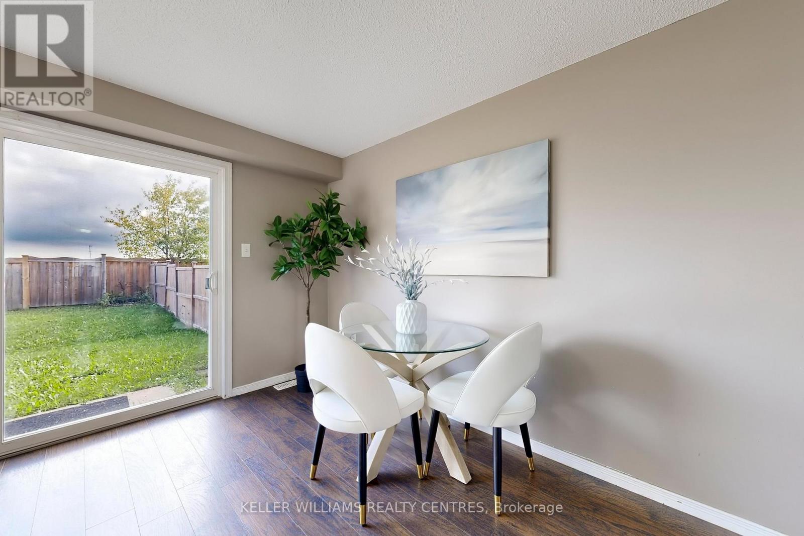69 Goodwin Drive, Barrie (Painswick South), Ontario  L4N 5Z8 - Photo 11 - S12430252
