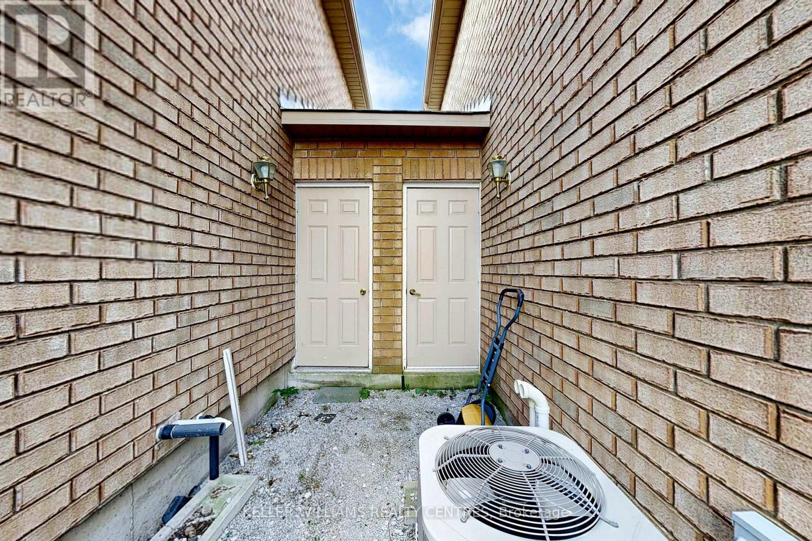 69 Goodwin Drive, Barrie (Painswick South), Ontario  L4N 5Z8 - Photo 29 - S12430252