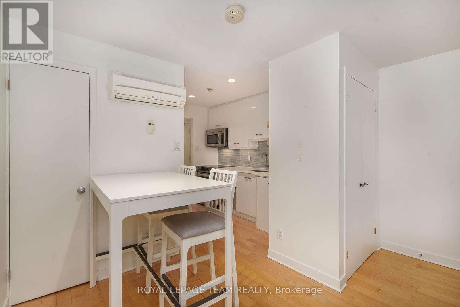 19 - 202 St Patrick Street, Ottawa, Ontario  K1N 5K3 - Photo 8 - X12430261