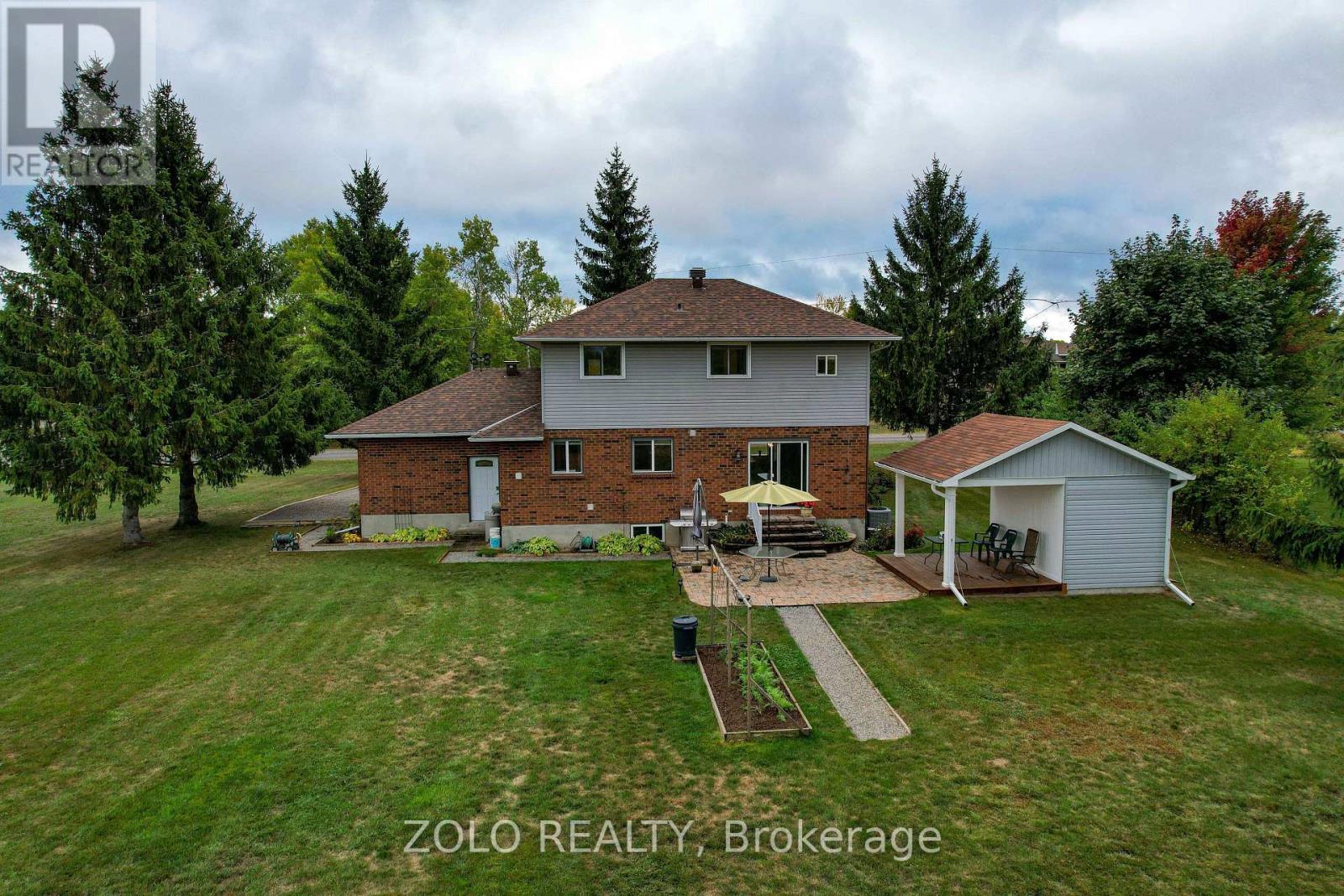 2 Cambridge Court, North Grenville, Ontario  K0G 1J0 - Photo 42 - X12430263
