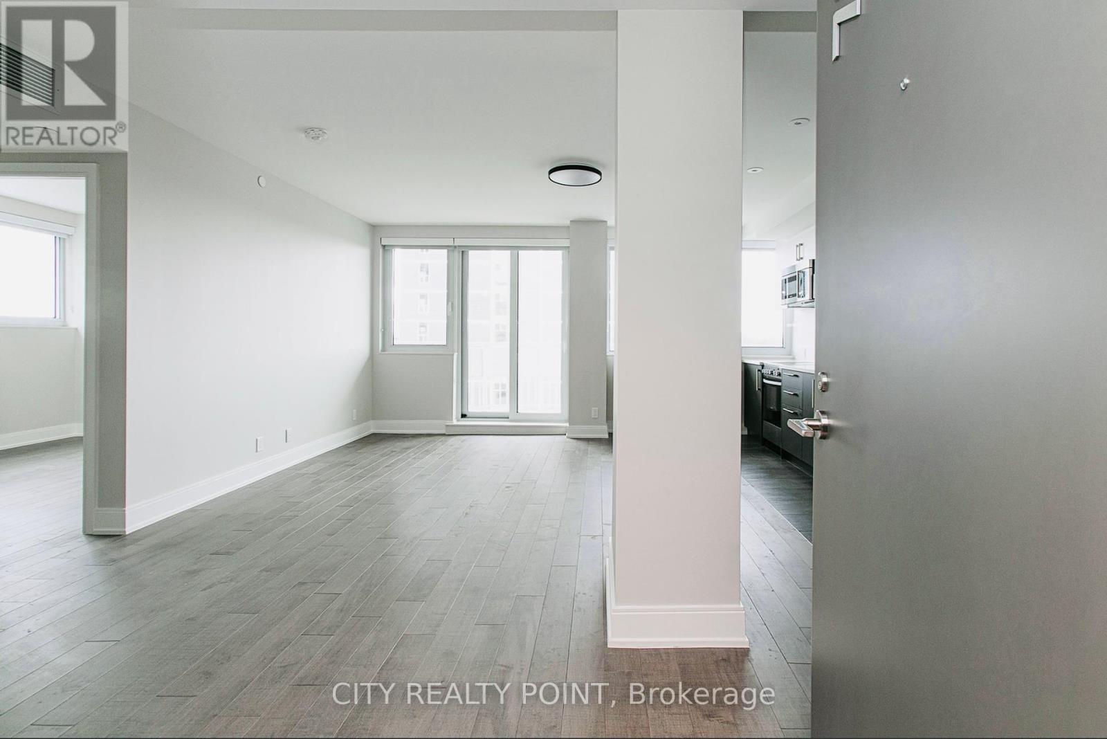 403 - 11 Walmer Road, Toronto, Ontario  M5R 2W9 - Photo 12 - C12385969