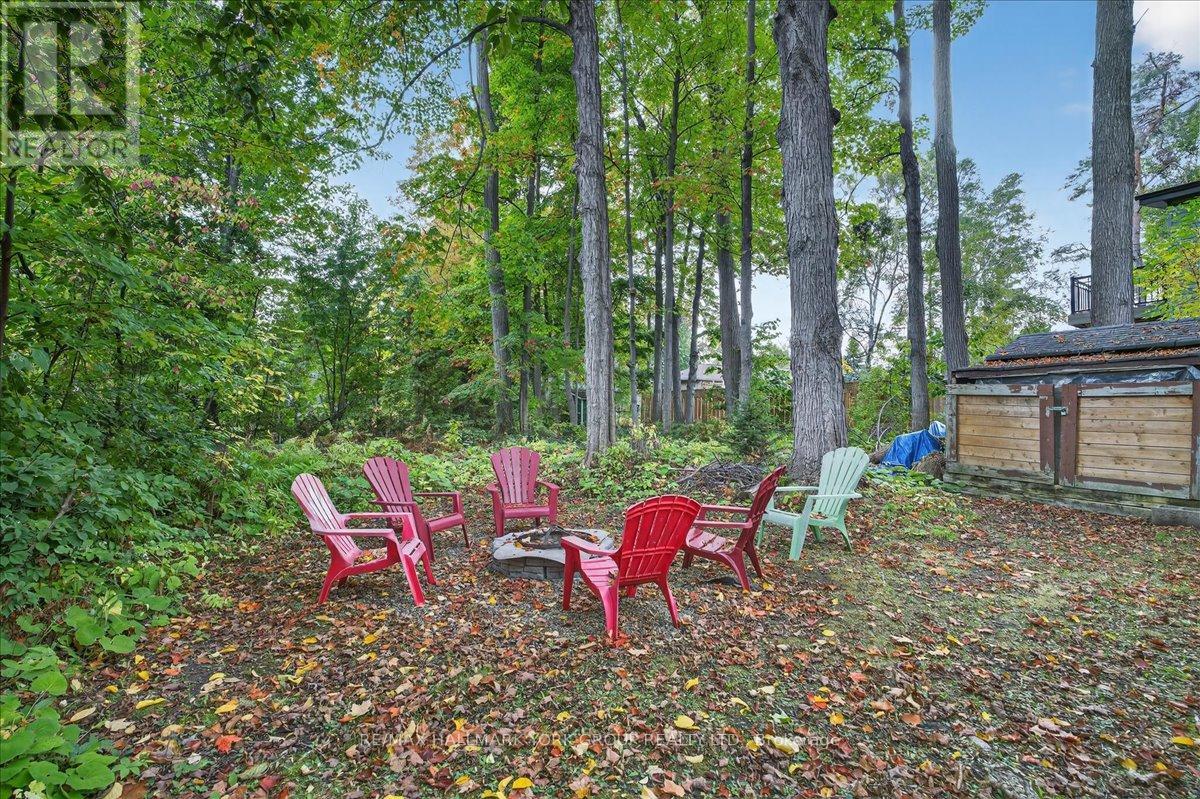 881 Clifton Boulevard, Innisfil, Ontario  L9S 4L7 - Photo 20 - N12421248