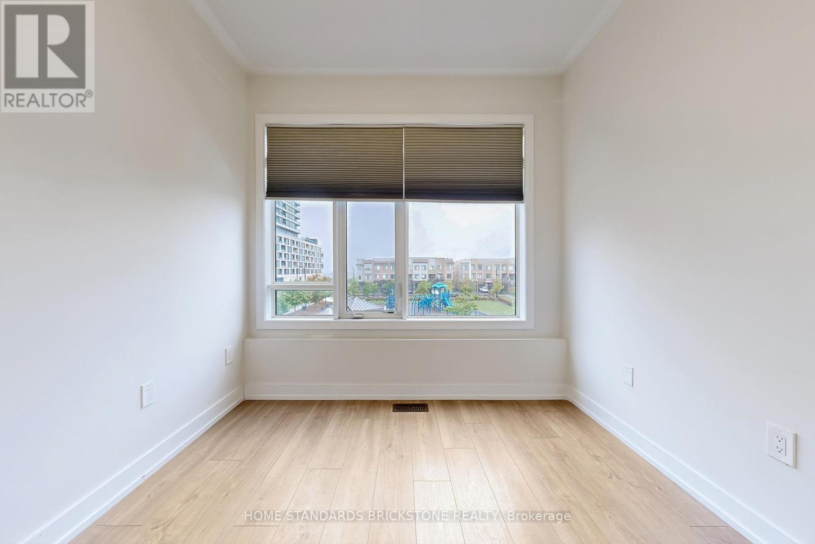 215 Salterton Circle, Vaughan, Ontario  L6A 4Z2 - Photo 22 - N12430264