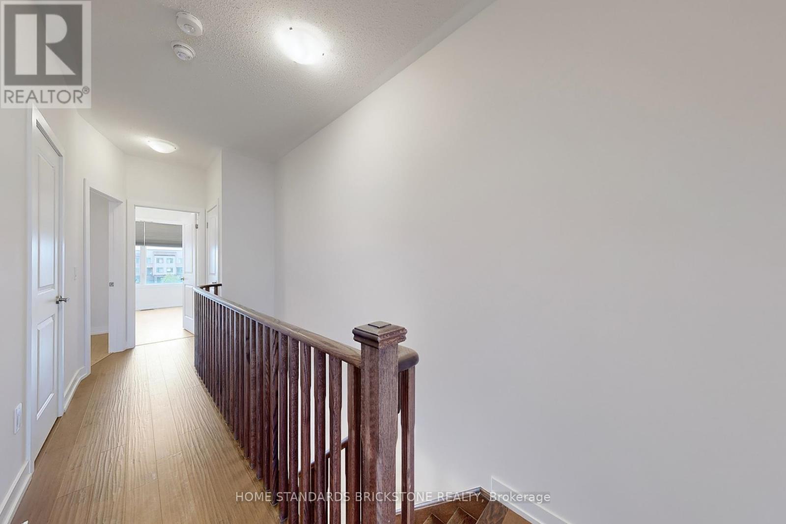 215 Salterton Circle, Vaughan, Ontario  L6A 4Z2 - Photo 32 - N12430264