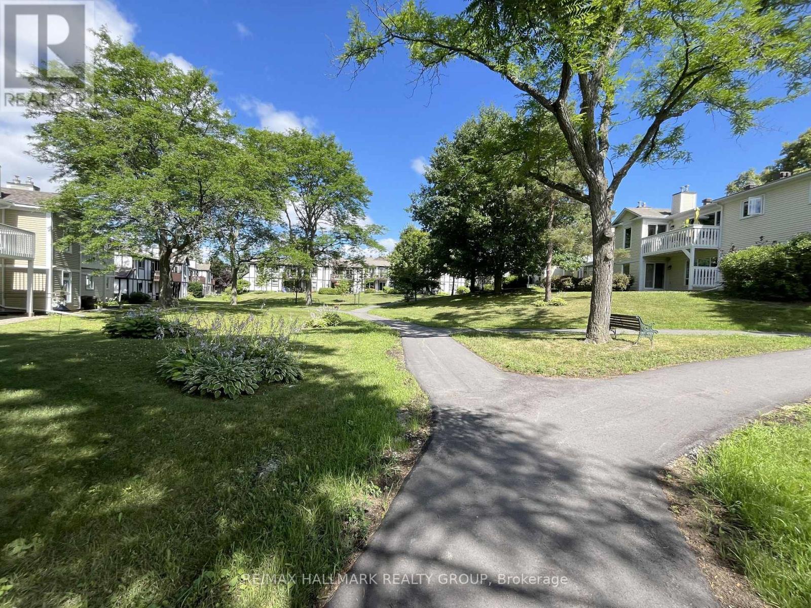 72 - 218 D Equestrian Drive, Ottawa, Ontario  K2M 1E2 - Photo 32 - X12430283