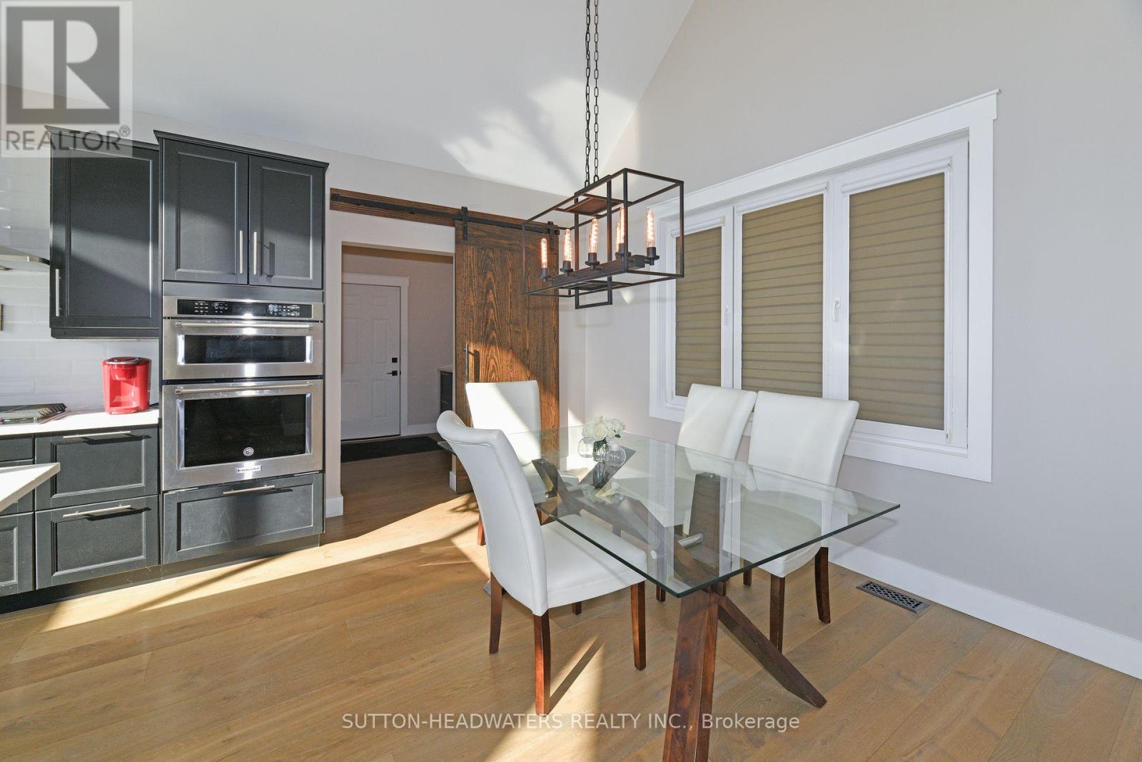 374170 6th Line S, Amaranth, Ontario  L9W 0M6 - Photo 10 - X12430259