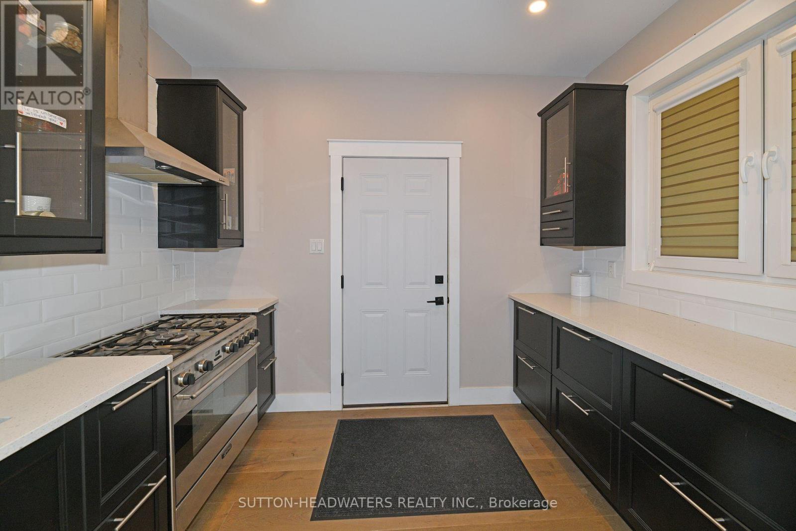 374170 6th Line S, Amaranth, Ontario  L9W 0M6 - Photo 17 - X12430259