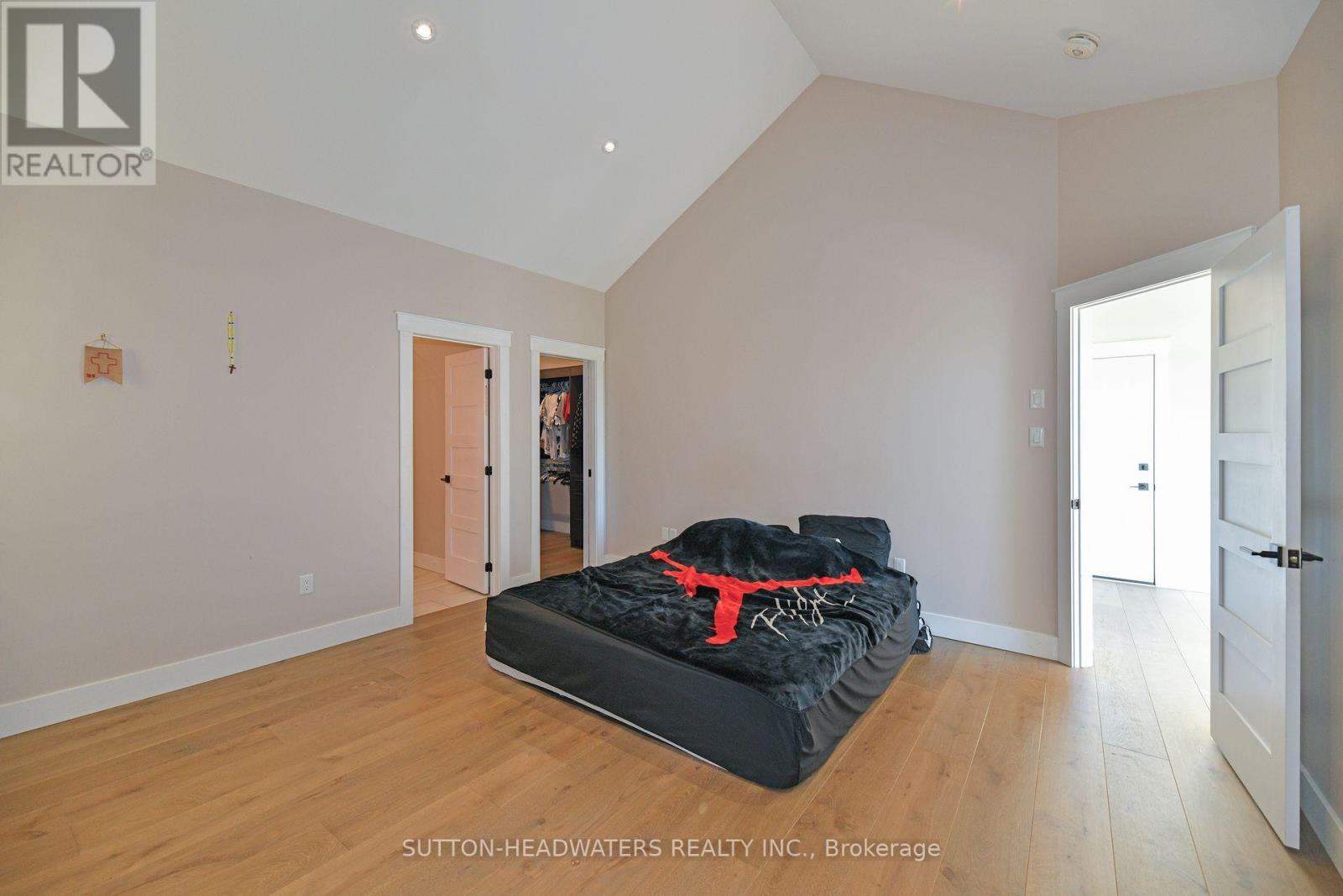 374170 6th Line S, Amaranth, Ontario  L9W 0M6 - Photo 20 - X12430259