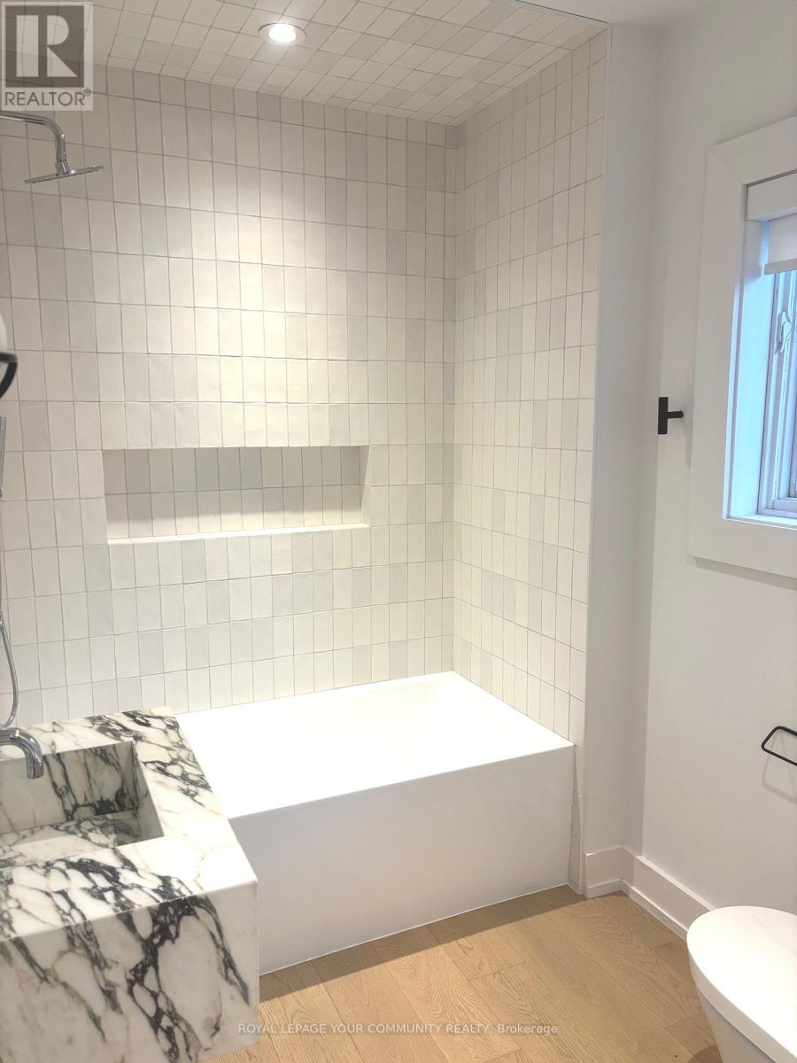 495 St Germain Avenue, Toronto, Ontario  M5M 1X3 - Photo 5 - C12423481