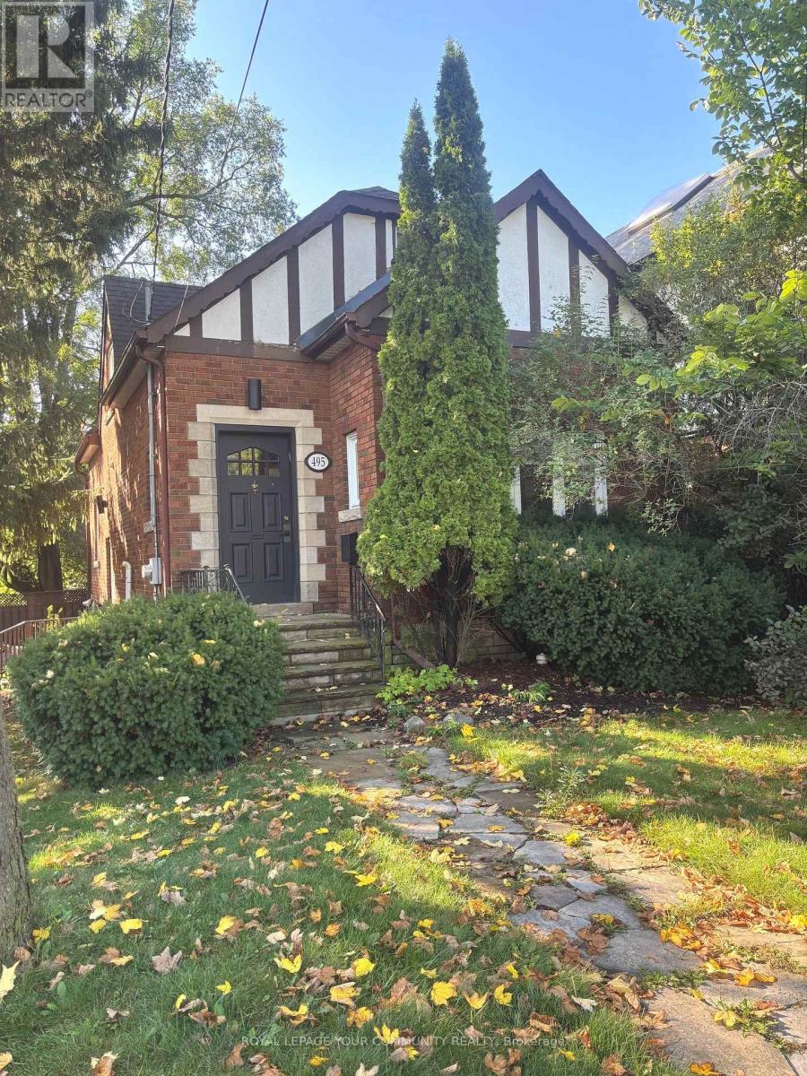 495 ST GERMAIN AVENUE, Toronto, Ontario
