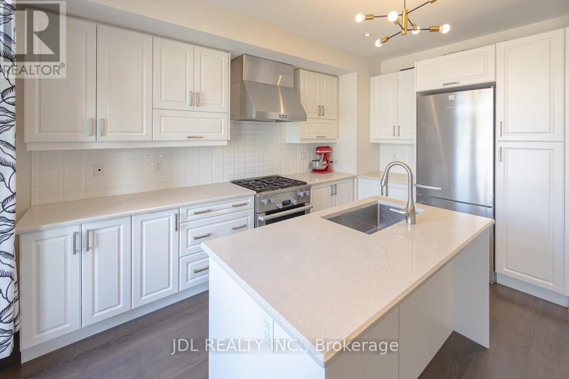 53 Harold Lawrie Lane, Markham, Ontario  L3T 0G1 - Photo 11 - N12428527