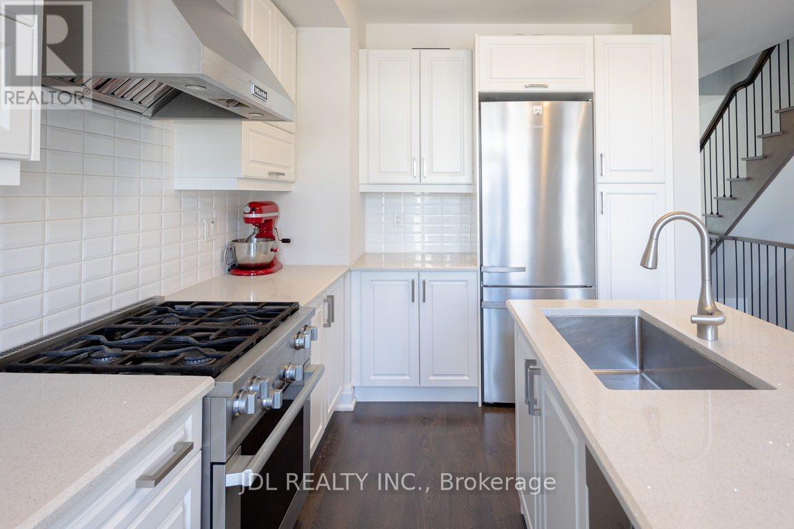 53 Harold Lawrie Lane, Markham, Ontario  L3T 0G1 - Photo 12 - N12428527