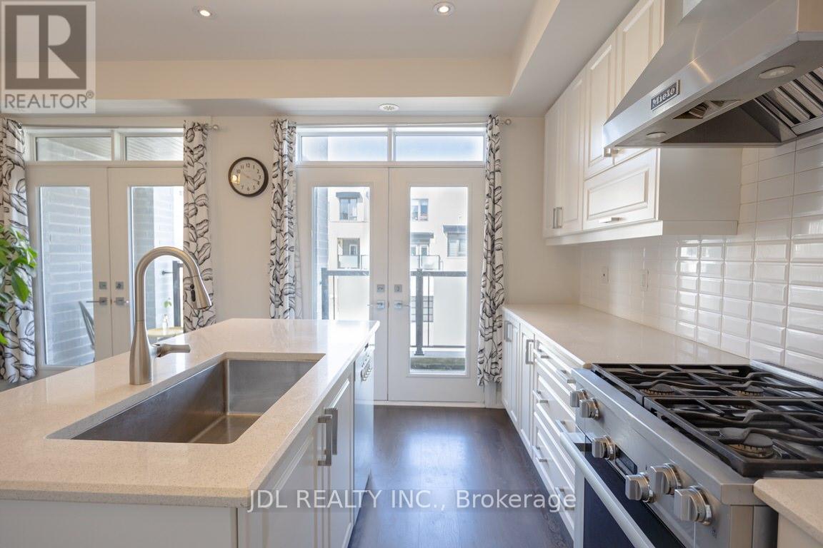 53 Harold Lawrie Lane, Markham, Ontario  L3T 0G1 - Photo 15 - N12428527
