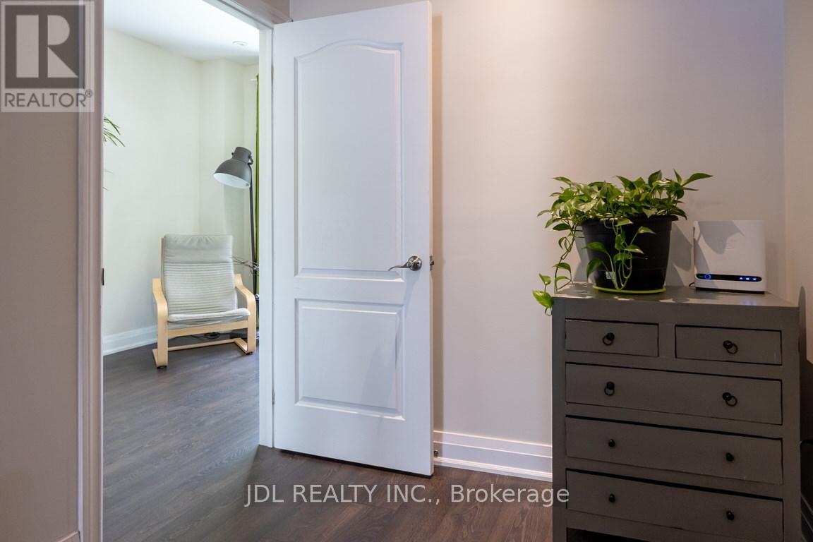 53 Harold Lawrie Lane, Markham, Ontario  L3T 0G1 - Photo 5 - N12428527