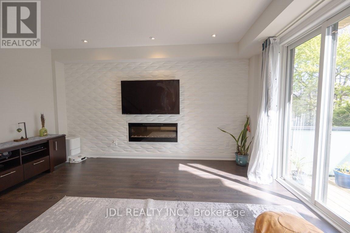 53 Harold Lawrie Lane, Markham, Ontario  L3T 0G1 - Photo 19 - N12428527