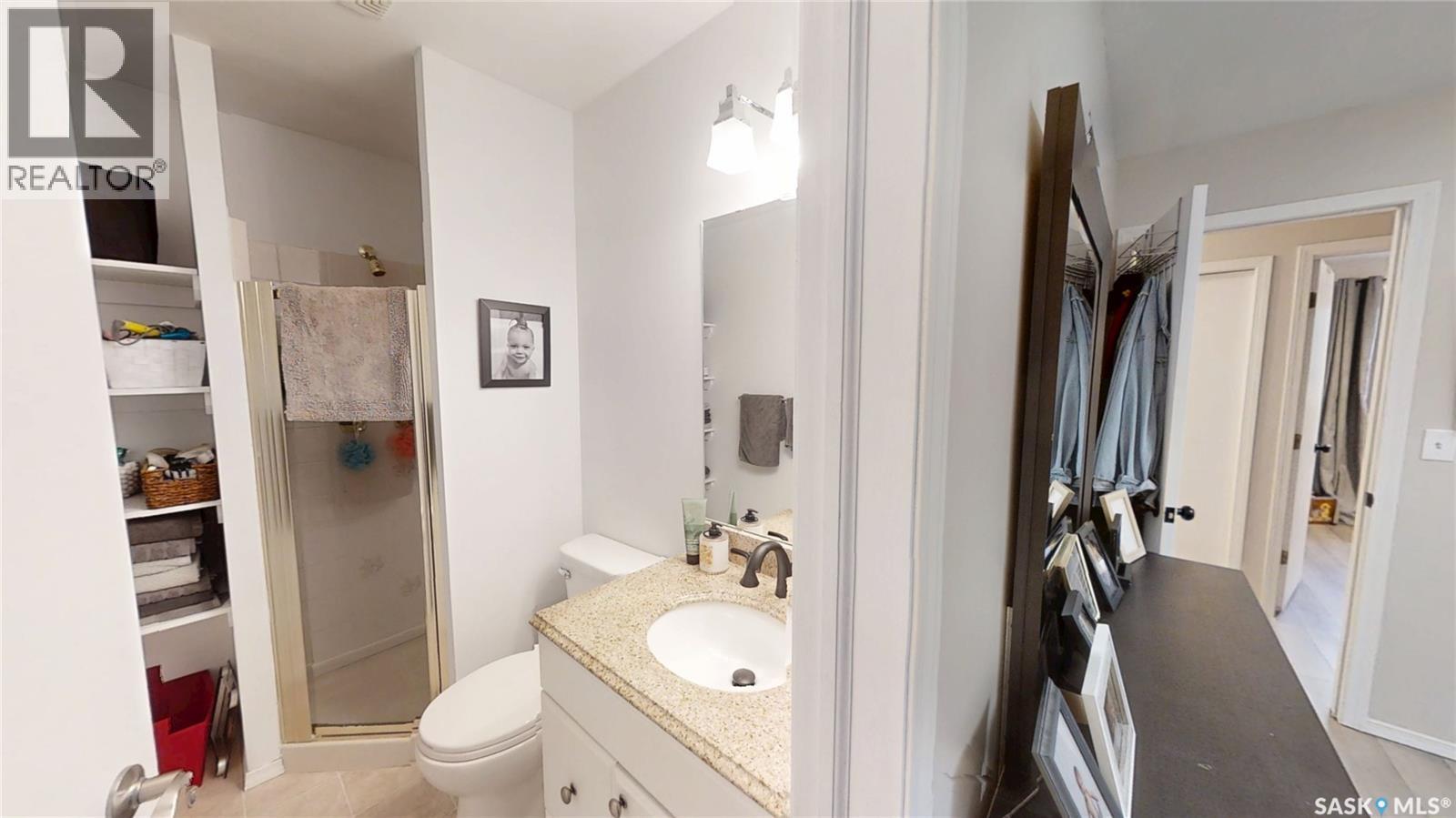 206 Perehudoff Court, Saskatoon, Saskatchewan  S7N 4H1 - Photo 16 - SK019473