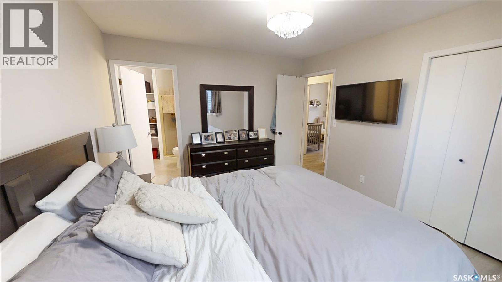 206 Perehudoff Court, Saskatoon, Saskatchewan  S7N 4H1 - Photo 17 - SK019473