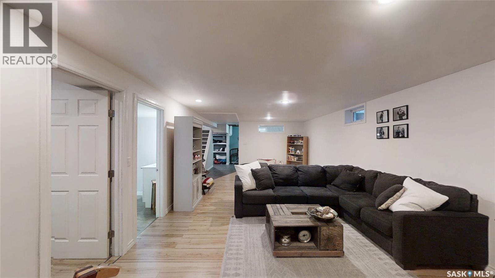 206 Perehudoff Court, Saskatoon, Saskatchewan  S7N 4H1 - Photo 19 - SK019473
