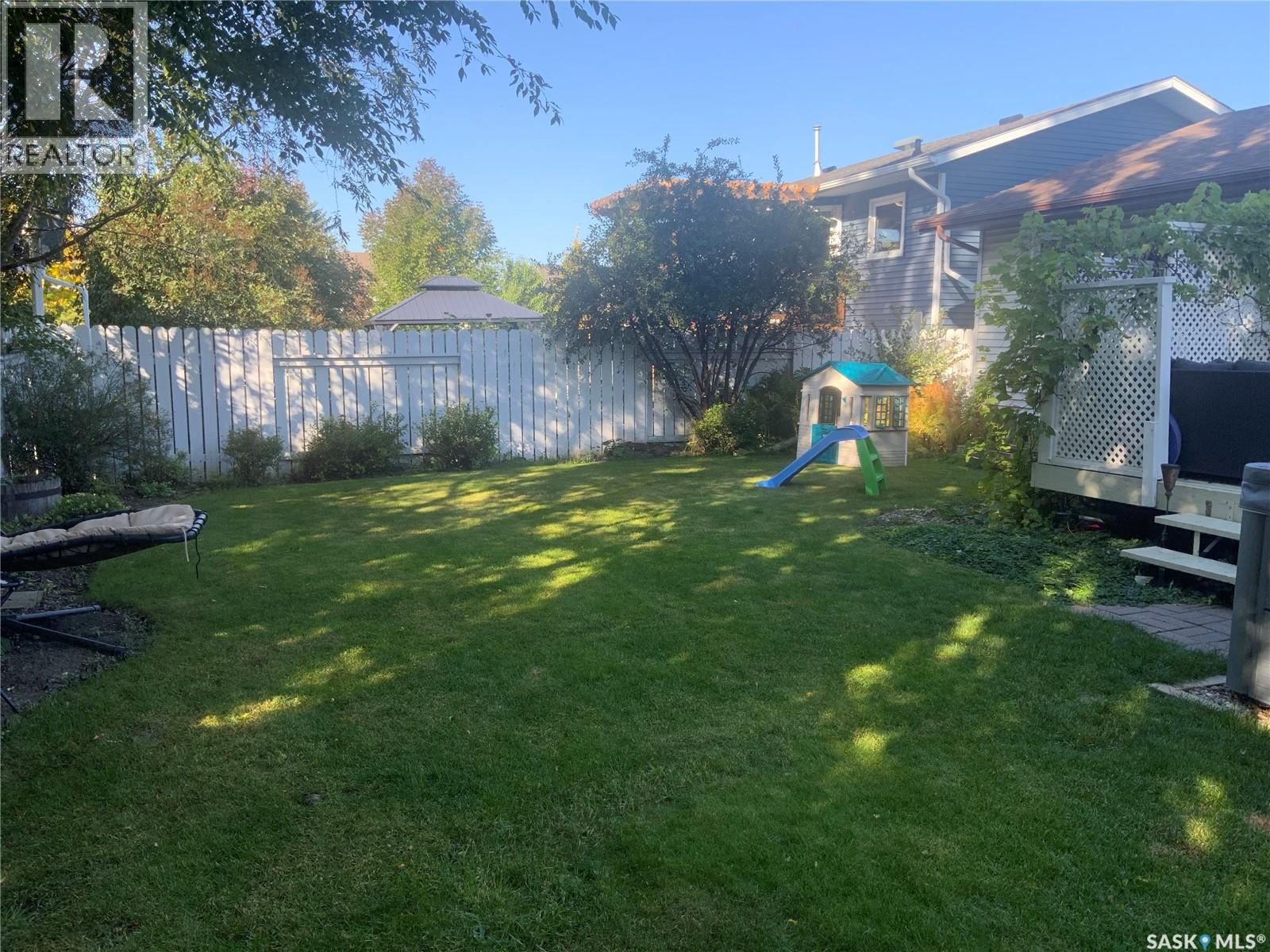 206 Perehudoff Court, Saskatoon, Saskatchewan  S7N 4H1 - Photo 29 - SK019473