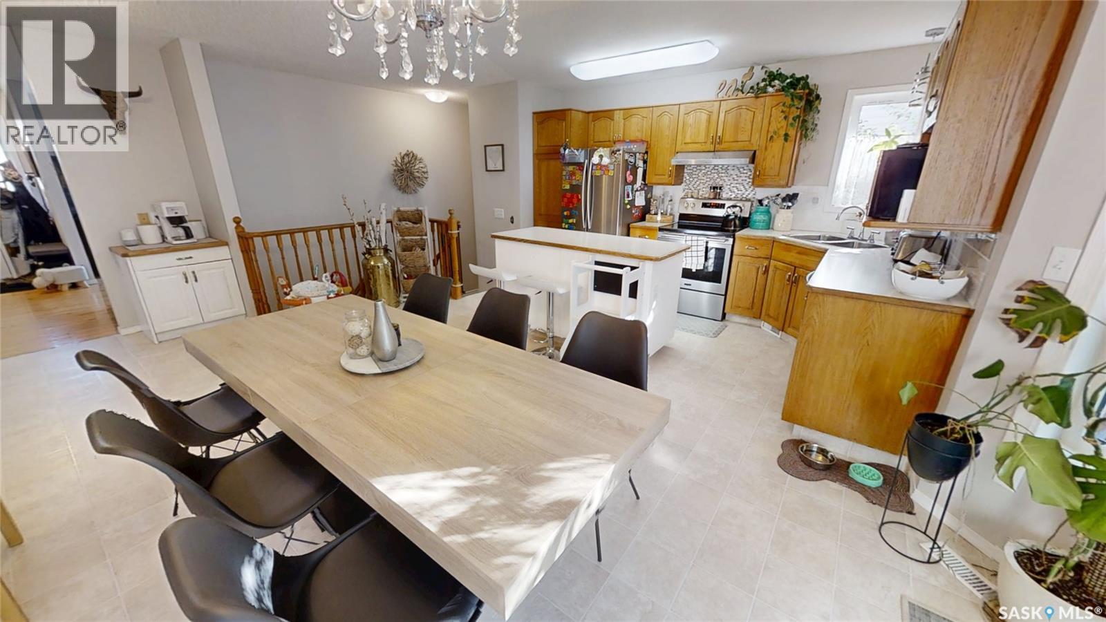 206 Perehudoff Court, Saskatoon, Saskatchewan  S7N 4H1 - Photo 5 - SK019473