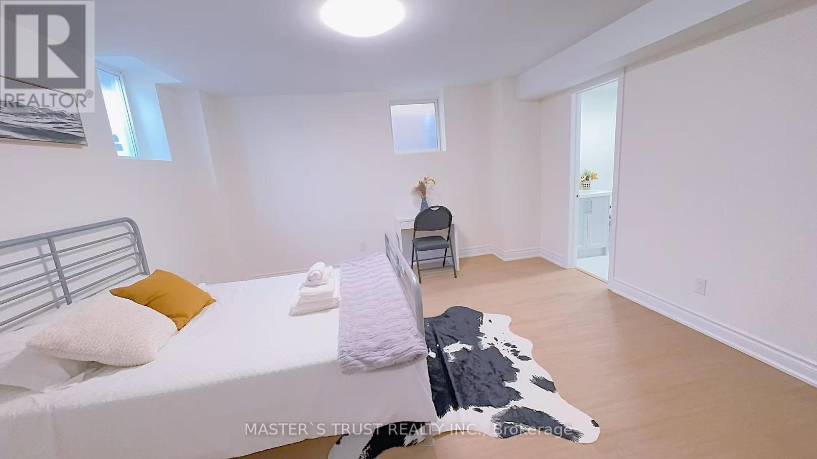Unknown Address, ,     - Photo 10 - N12402698