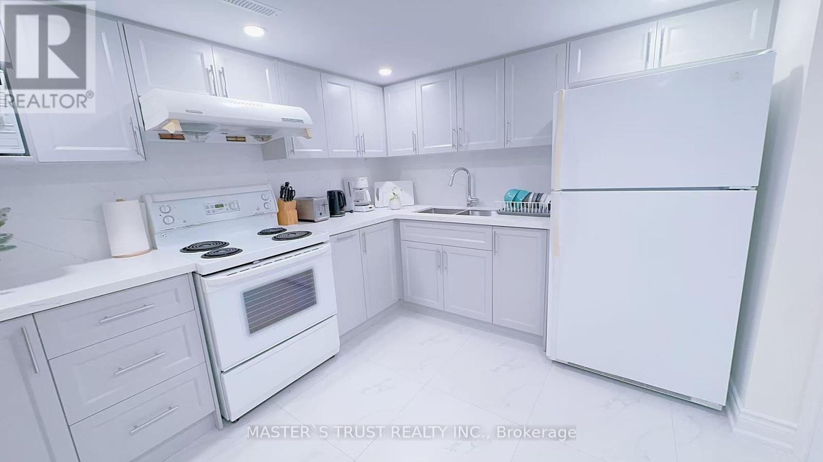 Unknown Address, ,     - Photo 6 - N12402698