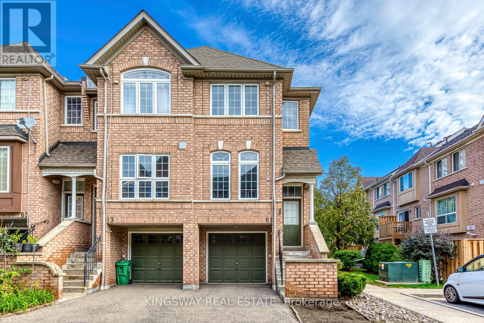 61 - 50 STRATHAVEN DRIVE, Mississauga, Ontario