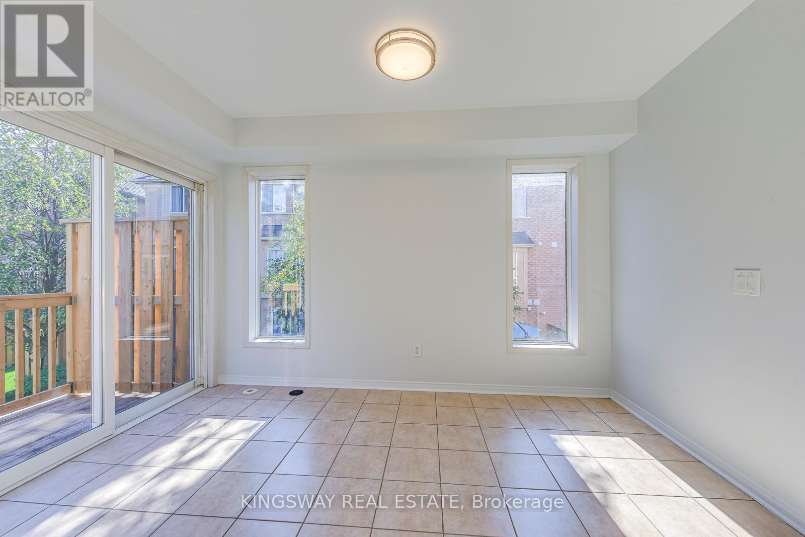 61 - 50 Strathaven Drive, Mississauga, Ontario  L5R 4E7 - Photo 12 - W12430276