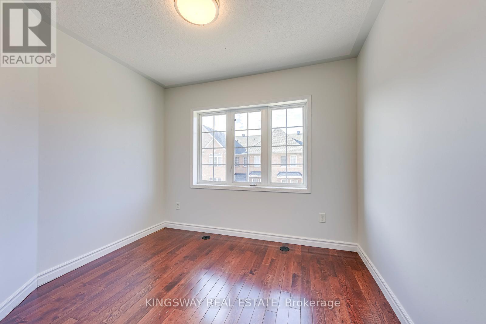 61 - 50 Strathaven Drive, Mississauga, Ontario  L5R 4E7 - Photo 26 - W12430276