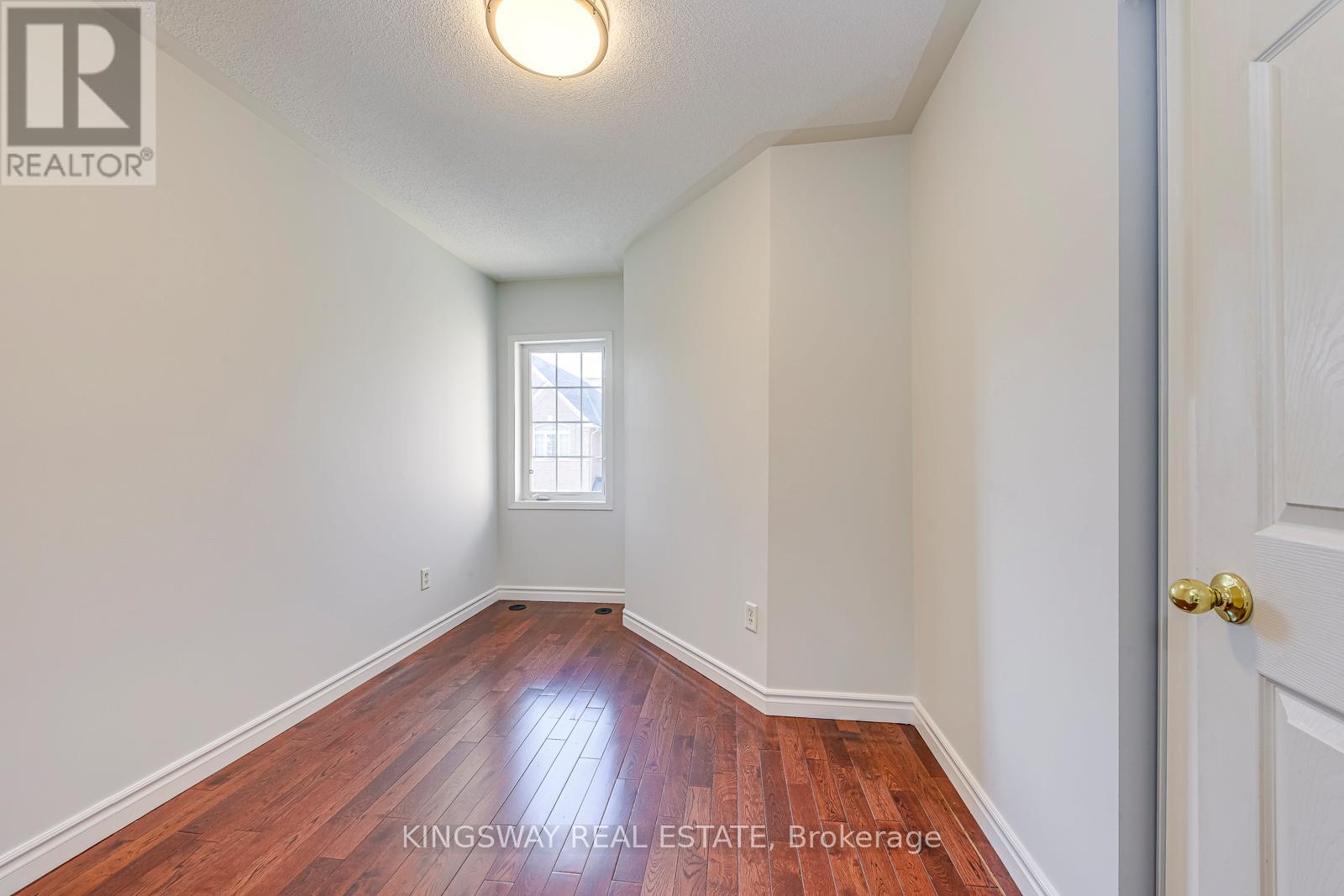 61 - 50 Strathaven Drive, Mississauga, Ontario  L5R 4E7 - Photo 29 - W12430276